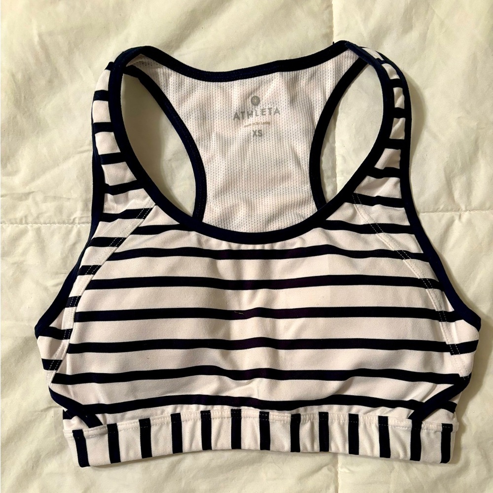 Athleta women’s sports bra. Size XS, 32/34 A/B cup